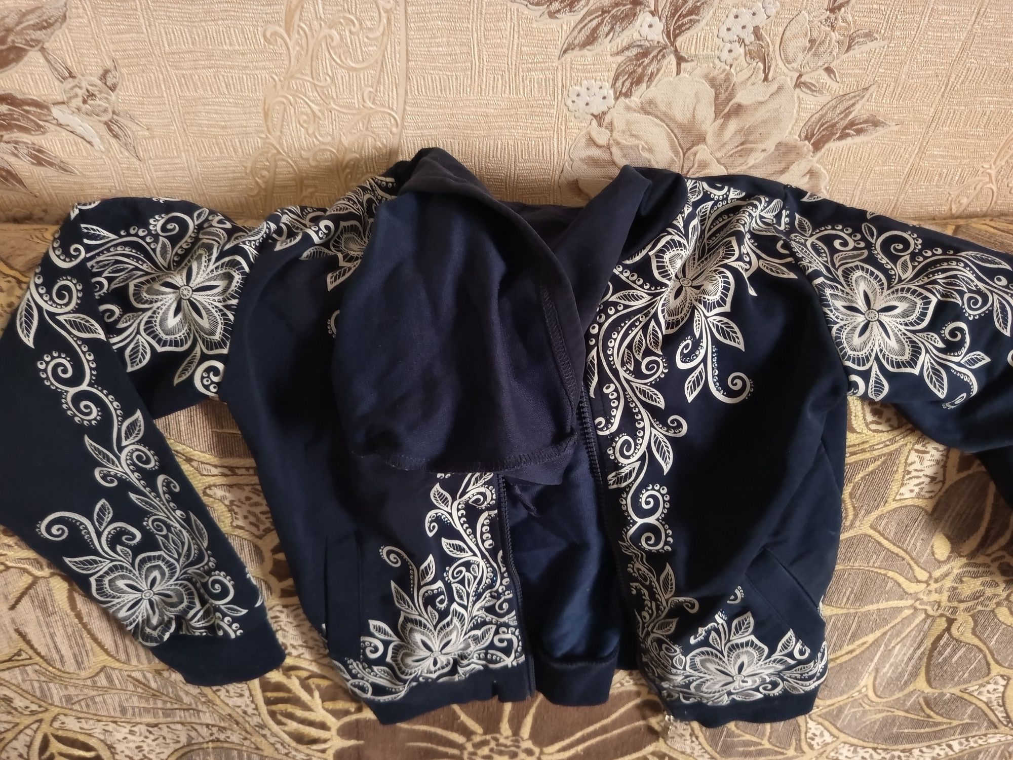 Продам вещи на девочку