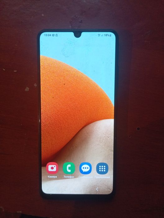 Самсунг А32 в хорошем состоянии