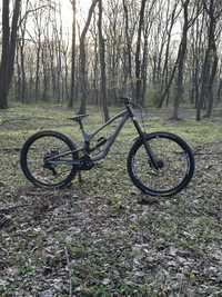 Vand bicicleta de downhill Nukeproof