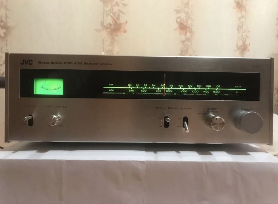 JVC VT-500 тунер Made in Japan  150 лв.