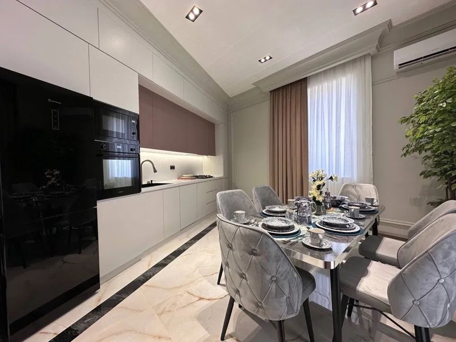 Ц-1 Новостройка! Сдается новая 3-х комнатная в центре