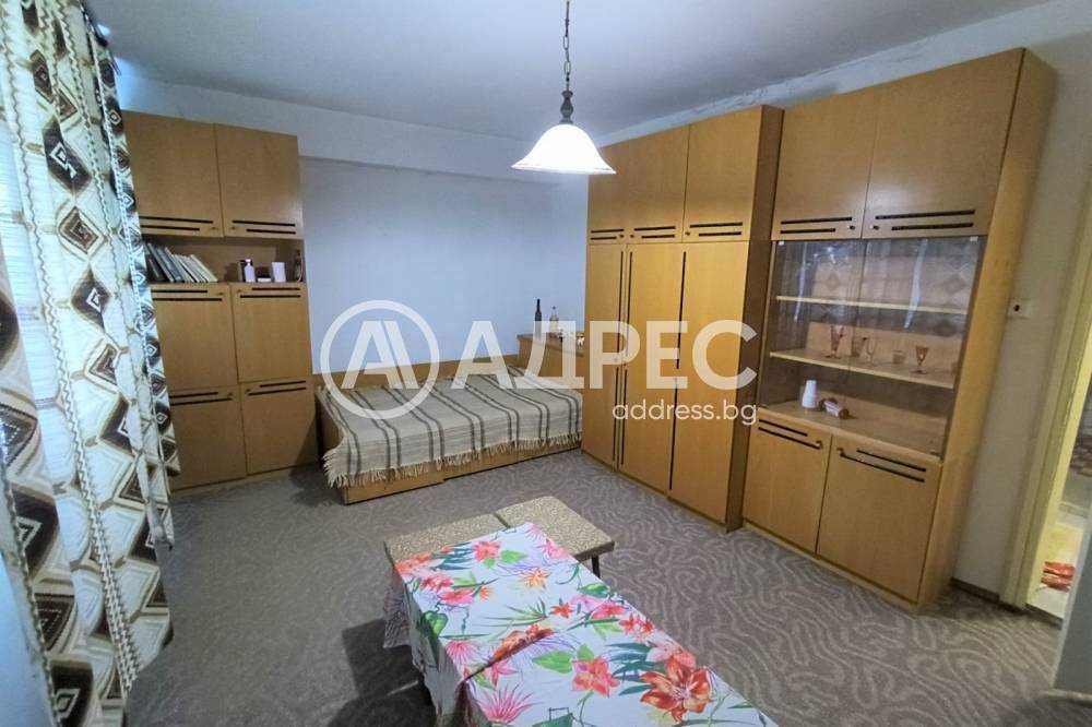 Гарсониера кв. Добровски