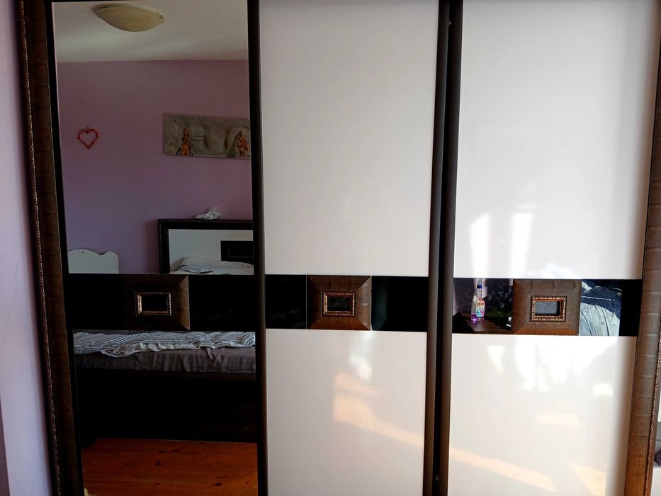 Мебели за спалня