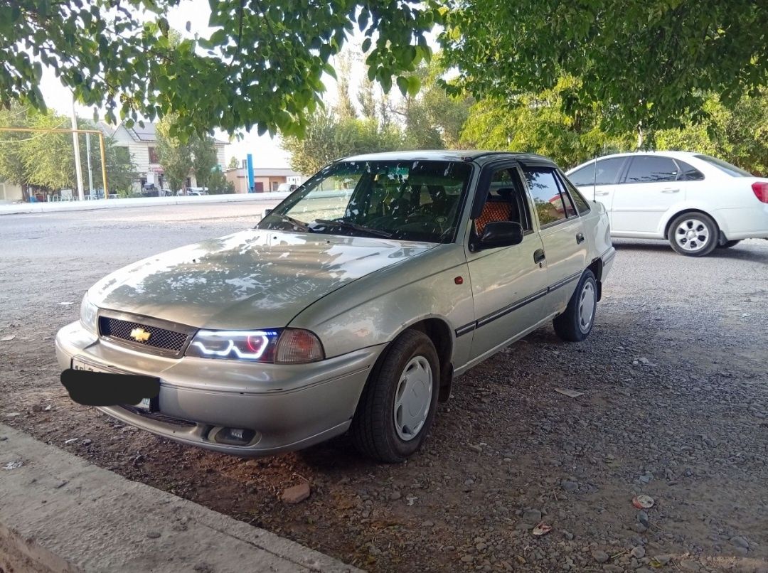 Neksiya 1 2004 yil