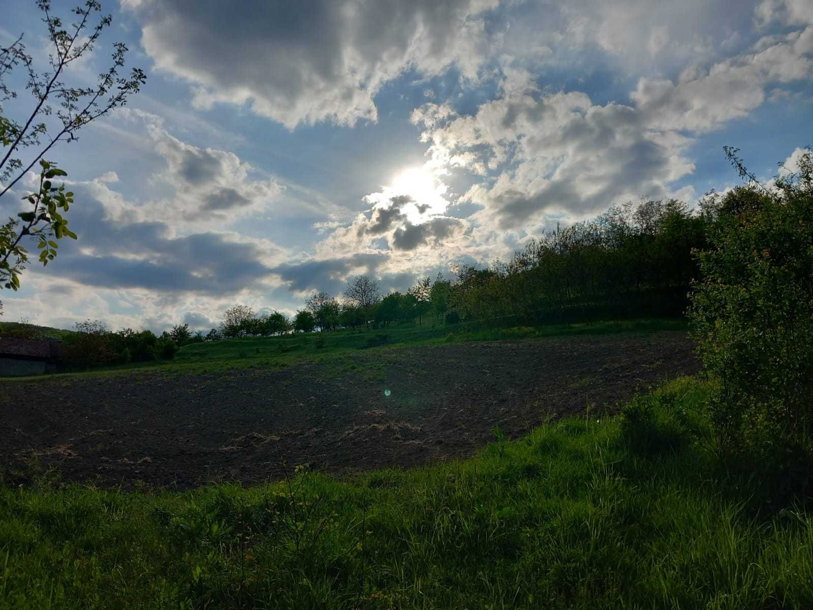 Teren intravilan, 22 ari, cu toate utilitățile, comuna Papiu Ilarian.