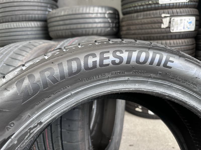 235/50/19 BRIDGESTONE 4бр