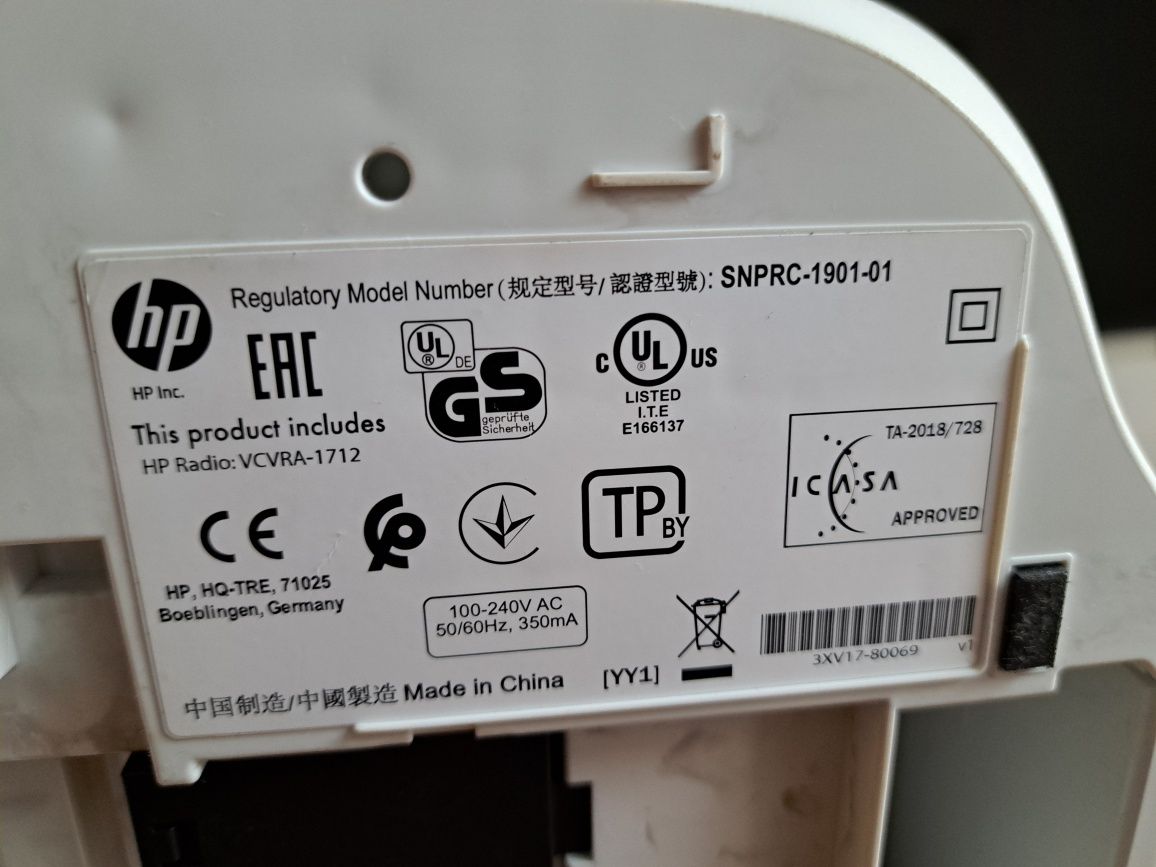 НОВО Мастиленоструен принтер HP Deskjet 2700 Wifi 3в1 Принтер+Скенер+