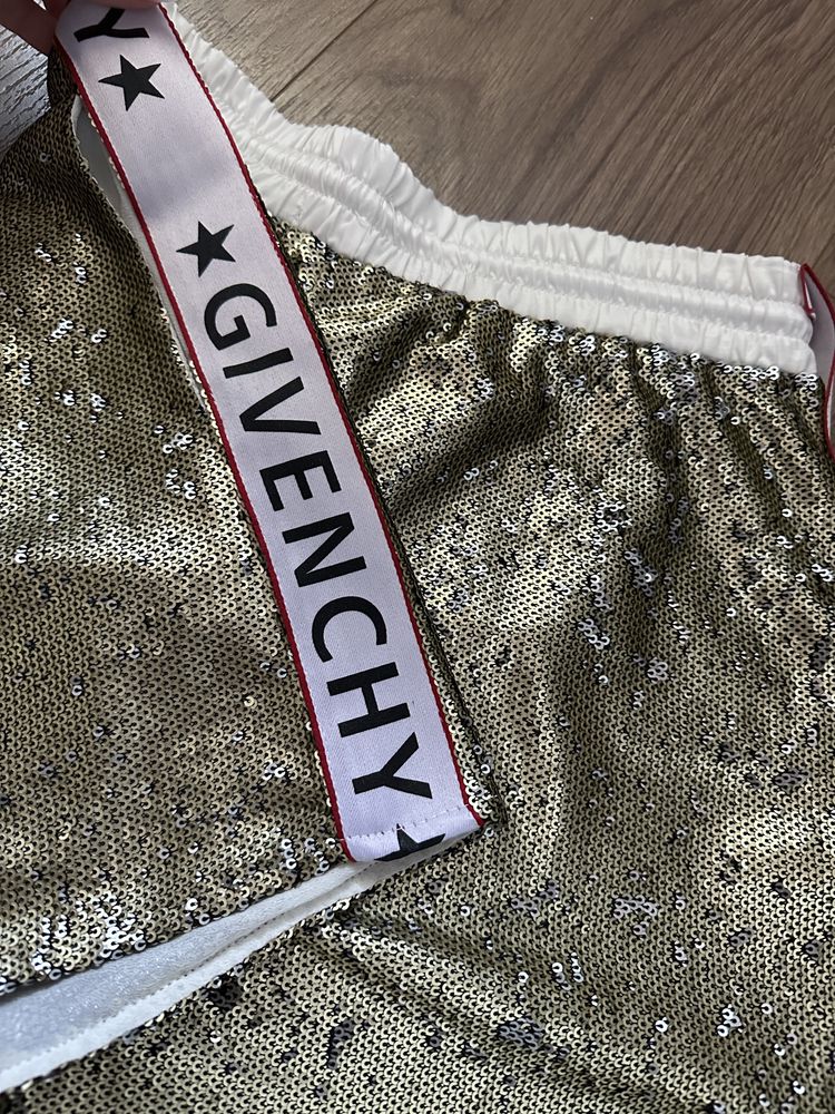 Дамски къси шорти Givenchy