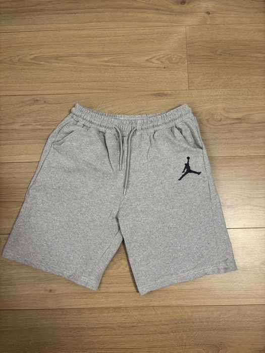 Pantaloni scurti Jordan barbati gri, Marimea M