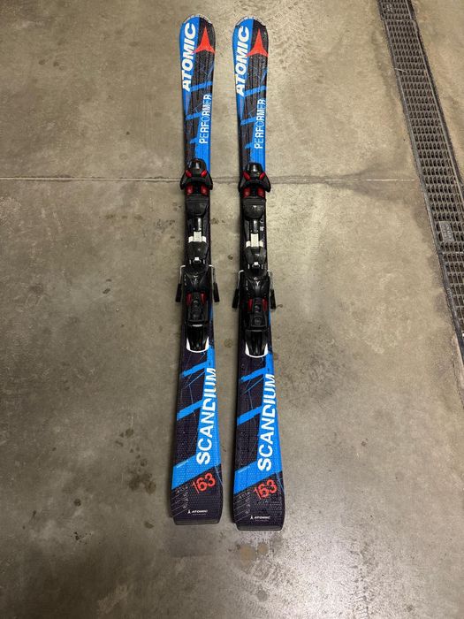 vand schiuri Atomic Scandium Performer 163 cm