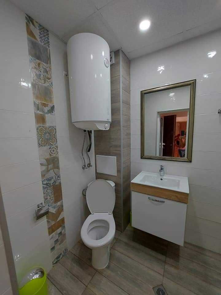 Дава се под наем Тристаен апартамент в Шумен, Пазара - 90 кв.м за 481.95 € - Снимка #4