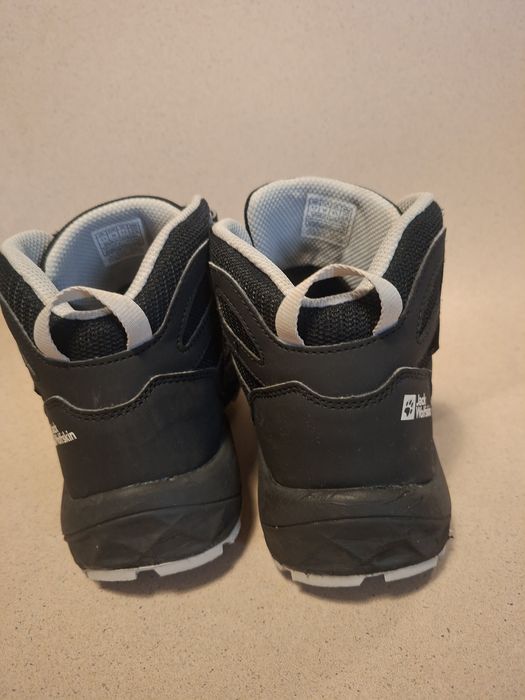 Jack Wolfskin детски зимни