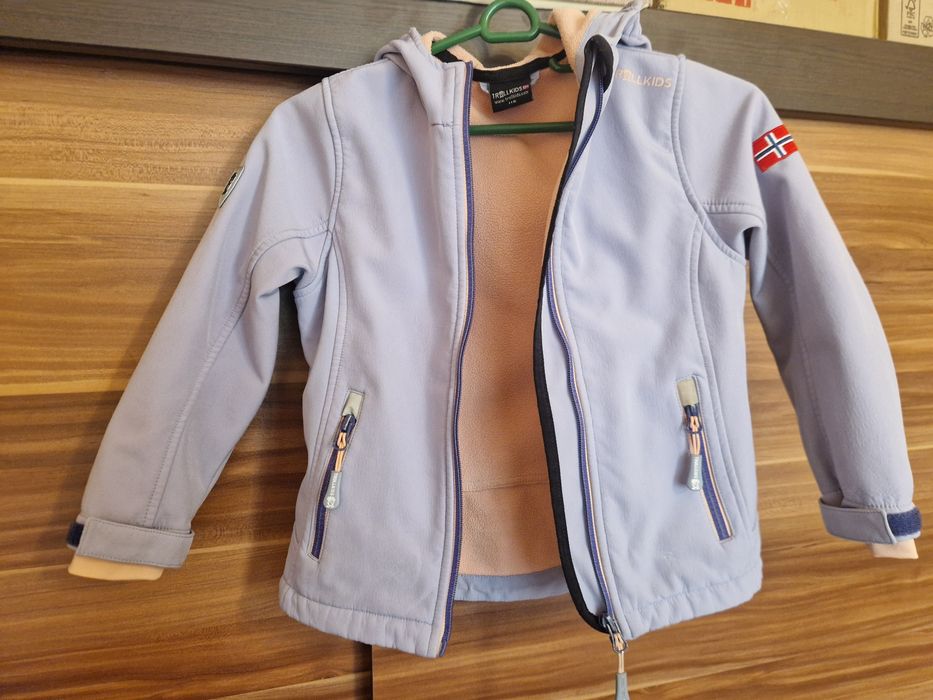 Яке за момиче Trollkids 116