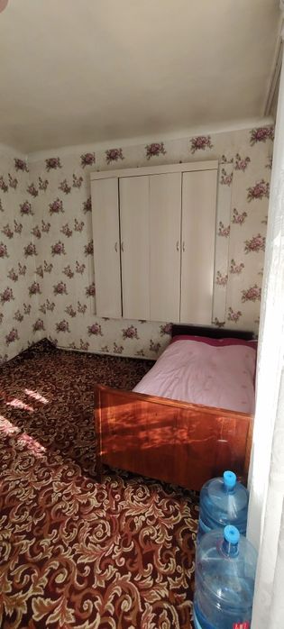 Уй ижарага берилади.