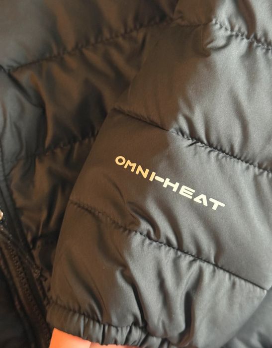 Vând Geaca Columbia