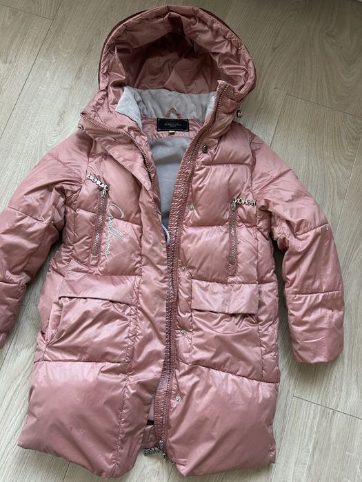 Отдам зимнюю куртку бесплатно