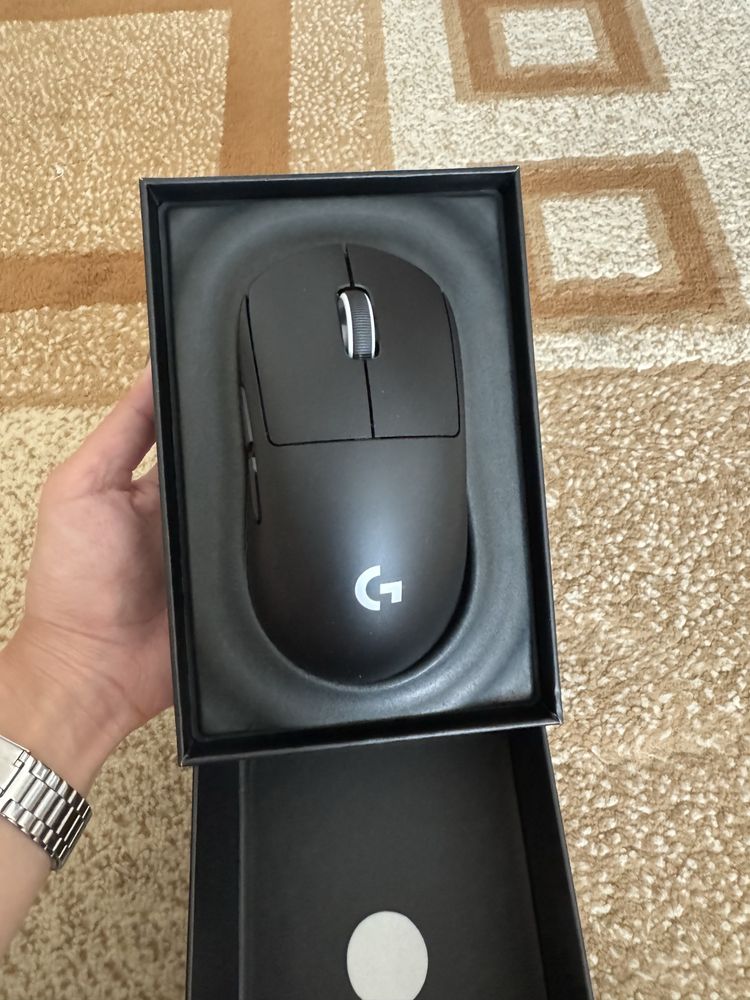 Мышка Logitech pro x superlight