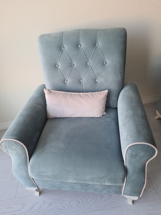 Диван с креслом новый