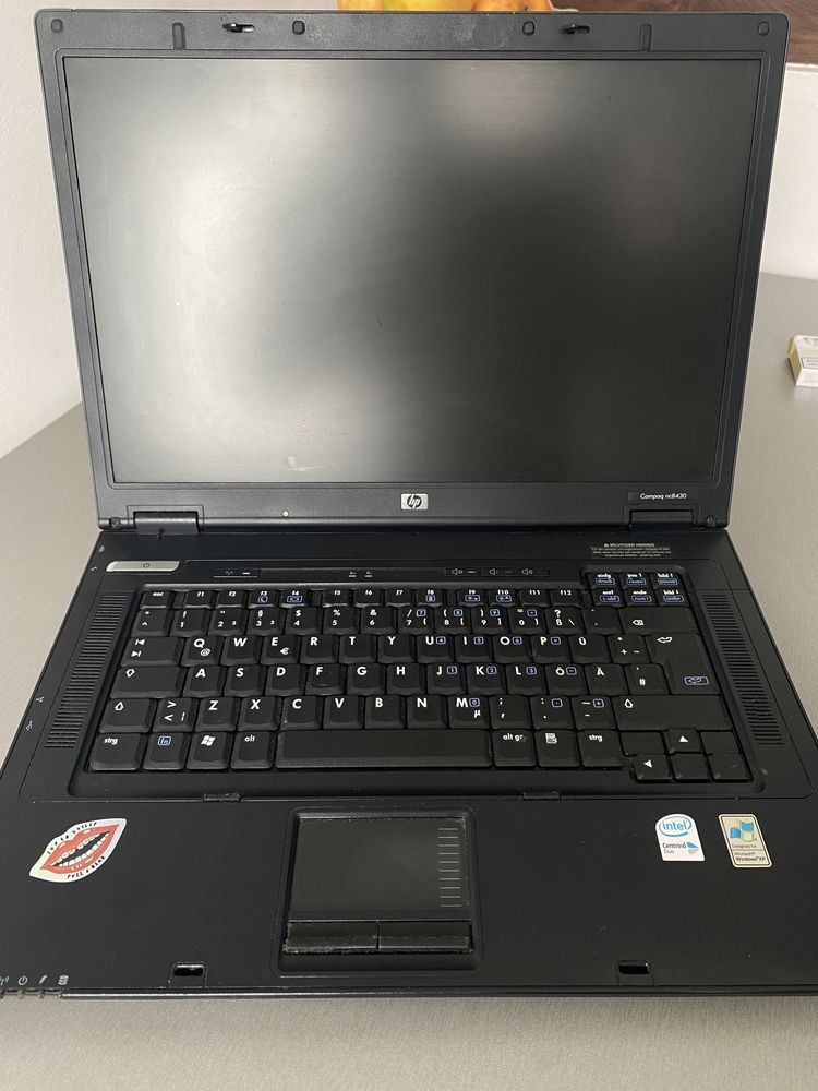 Laptop HP Compaq nc8430