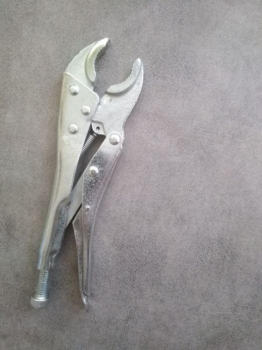 Клещи " Трета ръка"