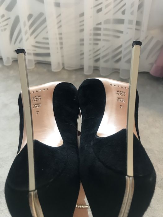 Casadei Stiletto blade black with golden rim