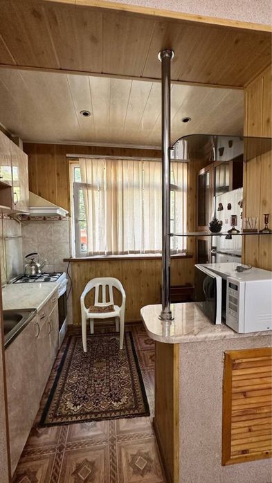 Ижарага 2/2/4 массив Ялангач ЭКО базар 2х комнатная квартира срочно