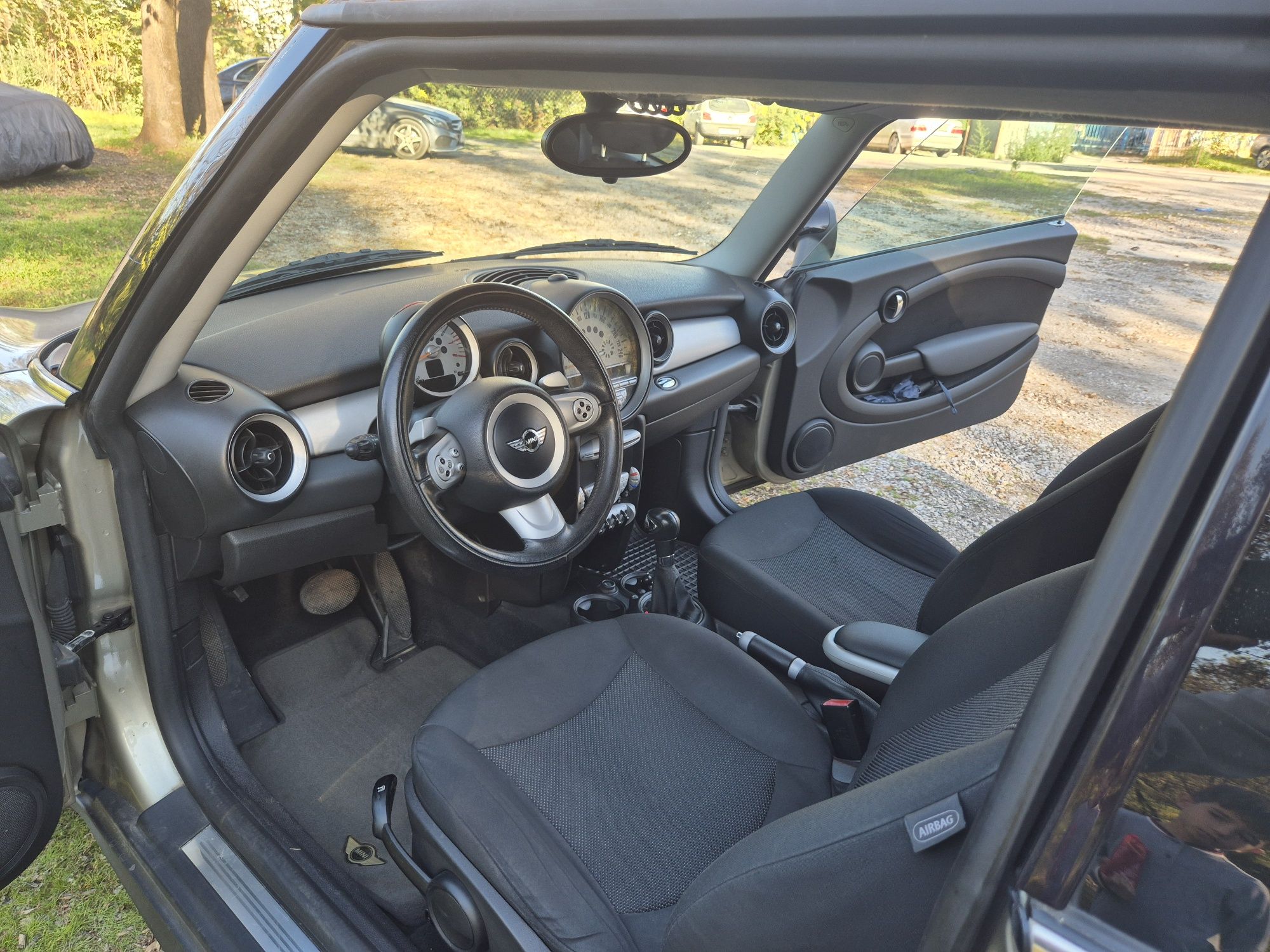 Mini Cooper 1.6 автоматик
