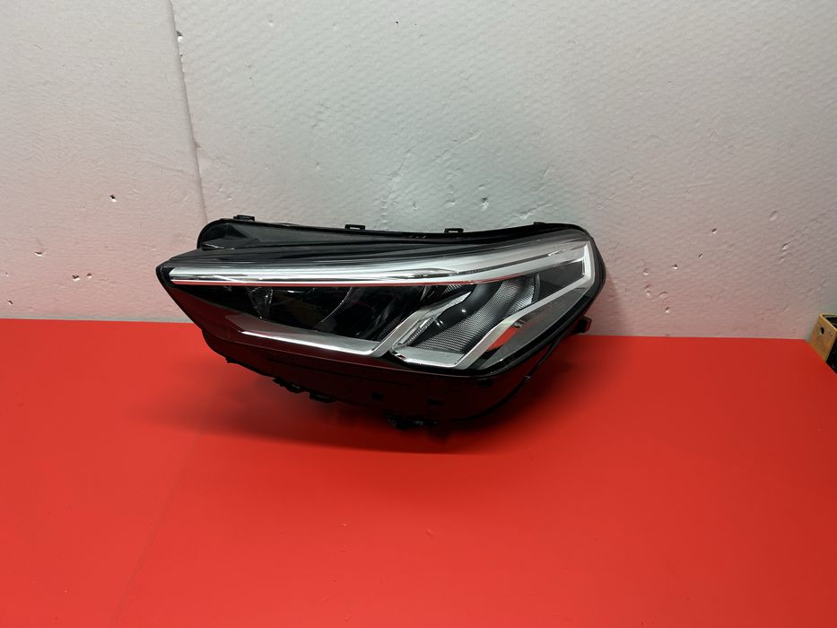 Far faruri bmw X1 U11 full led 2022-2025 stanga