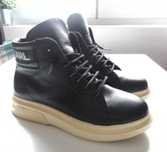 ghete piele karl lagerfield - nr. 38- -150 lei