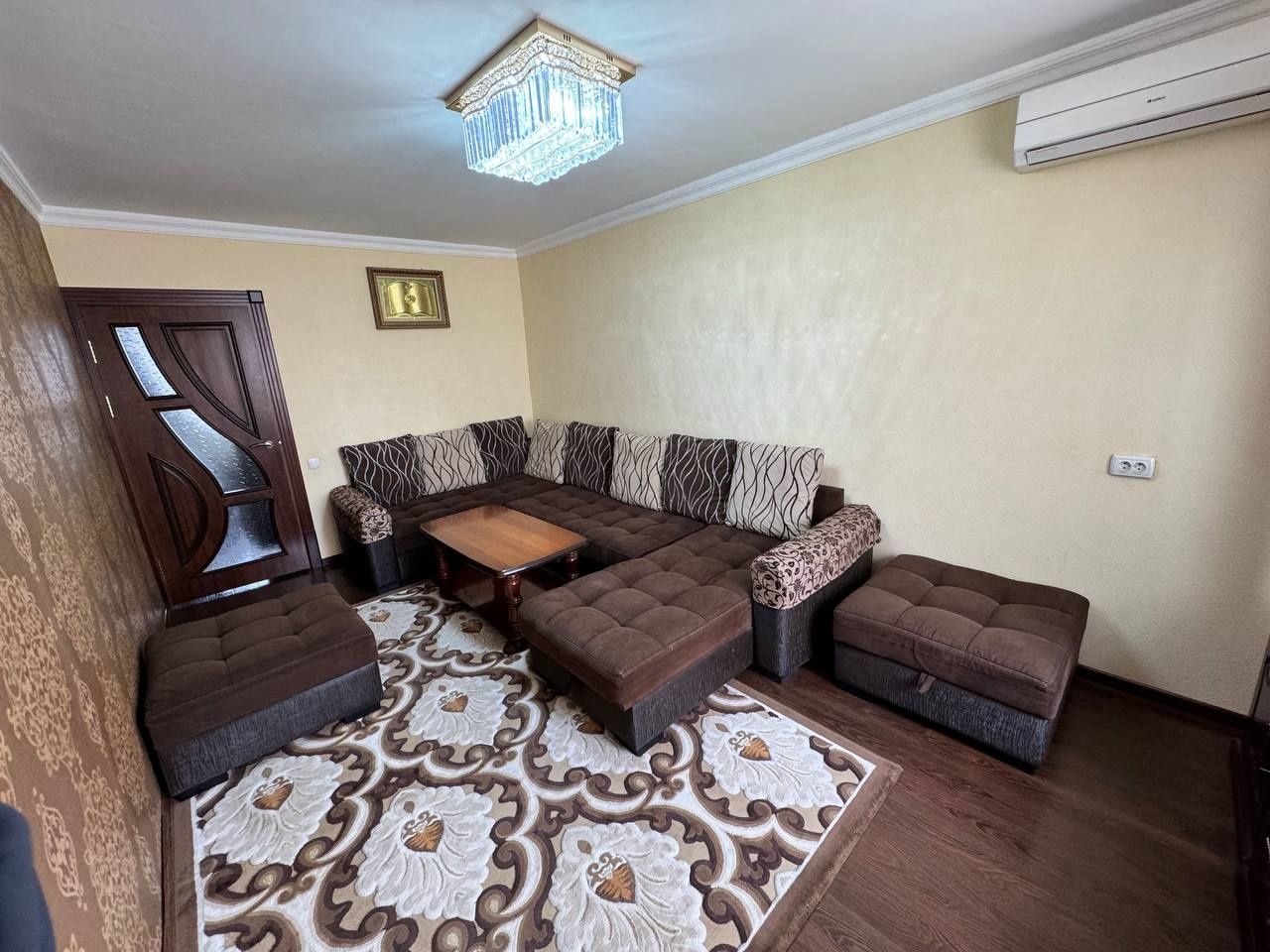 Продаётся 3х ком квартира на Микрорайон