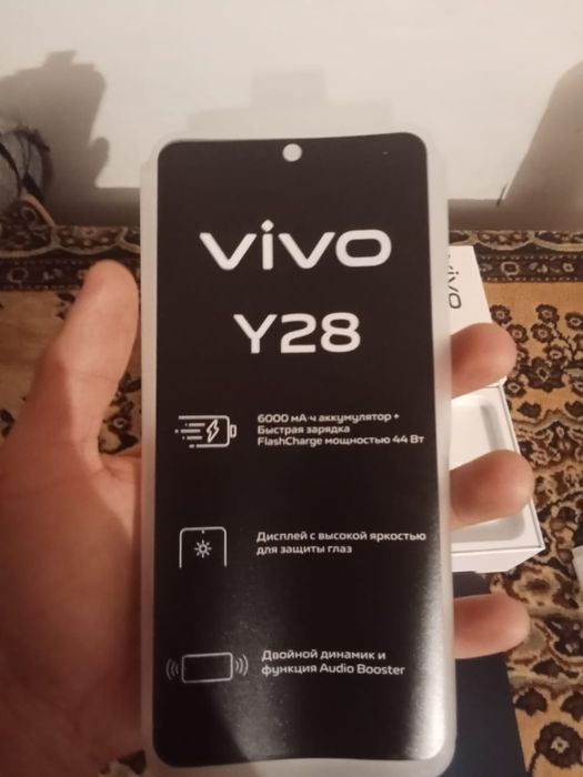 Продам телефон виво у28