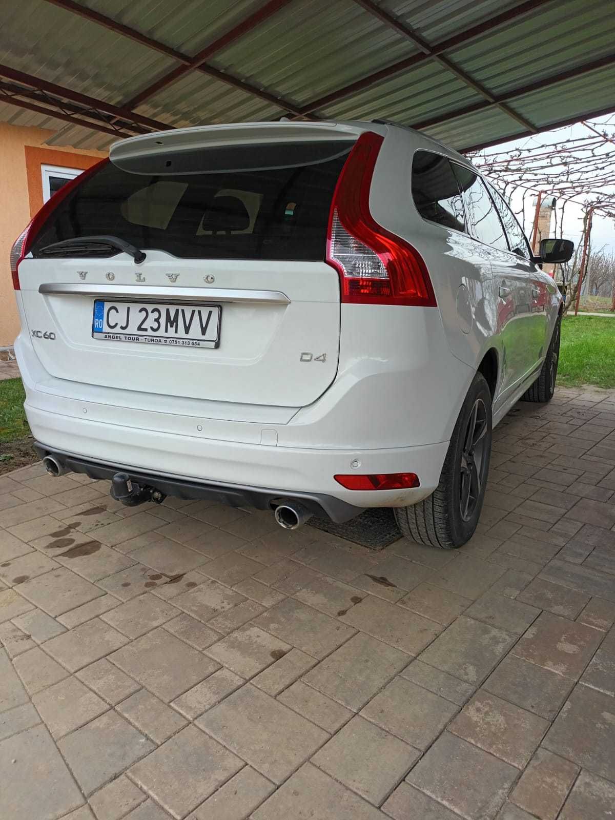 vand volvo xc60 stare impecabila