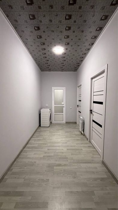 Продается 2 ком. Квартира площадью 55 кв.м. По ул. Рудаки ор. Караван