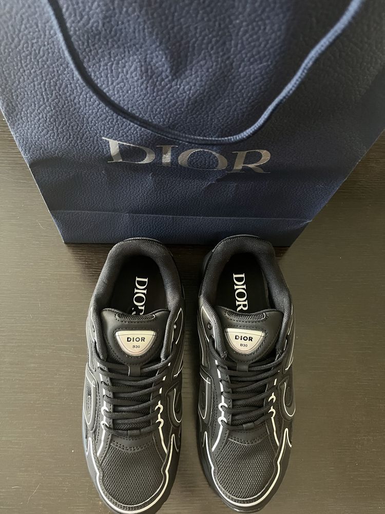 Dior B30 Чисто черни