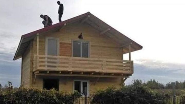 Doriți o casa din lemn, o cabana, un foișor sau o casuta de vacanta,,,