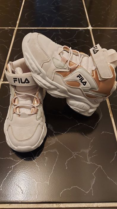 Adidasi Fila fete