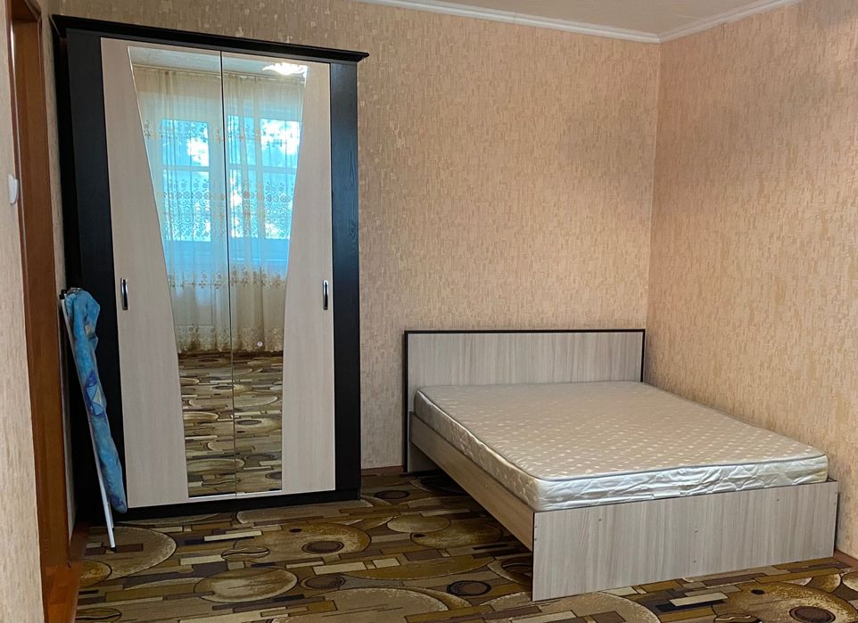 Шкаф с кроватью гарнитур