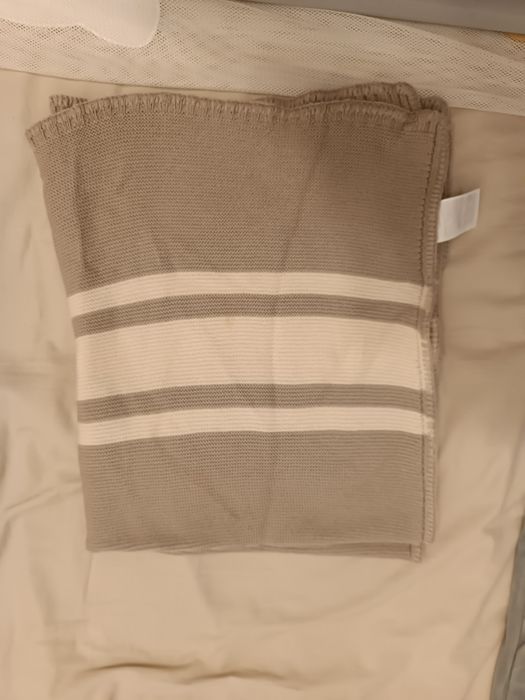 Păturică bebe H&M din lana 100%