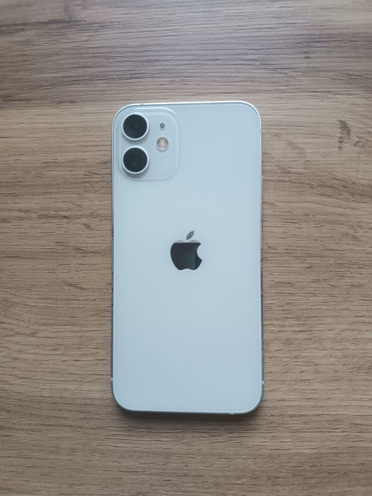 Продам iPhone 12 mini
