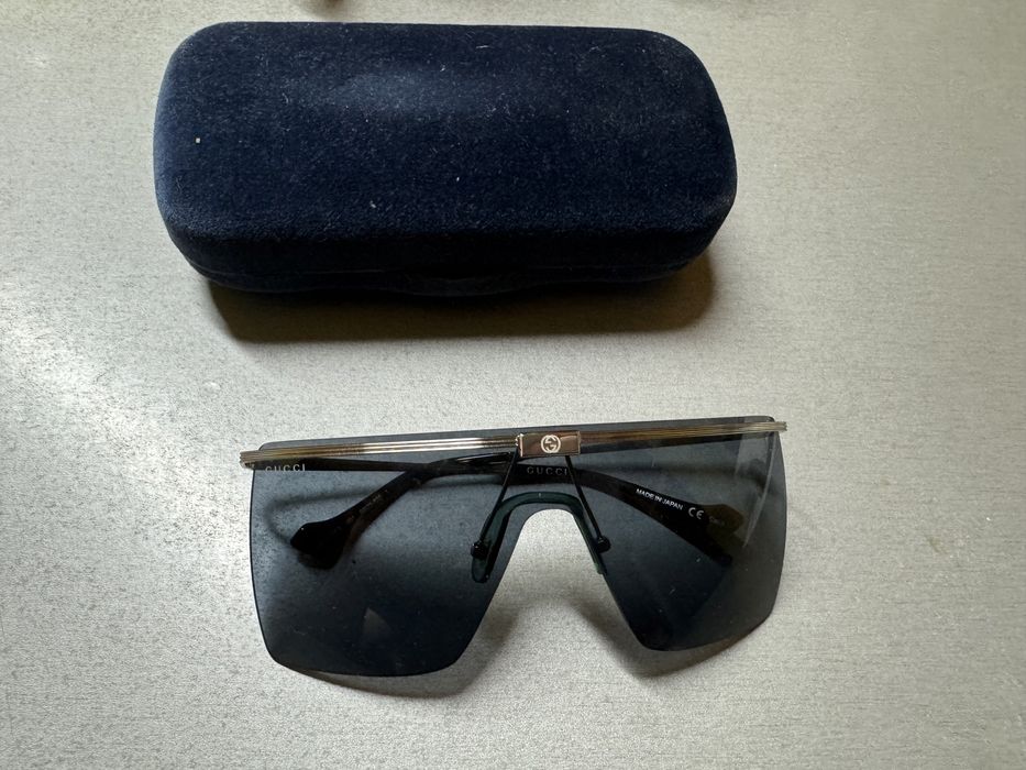 Ochelari de soare Gucci