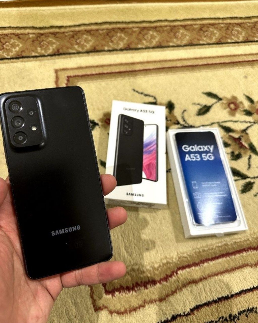 Samsung A 53 5G 
Qora rang telefon holati zor 
Pamyt 6/128 
Holati zor