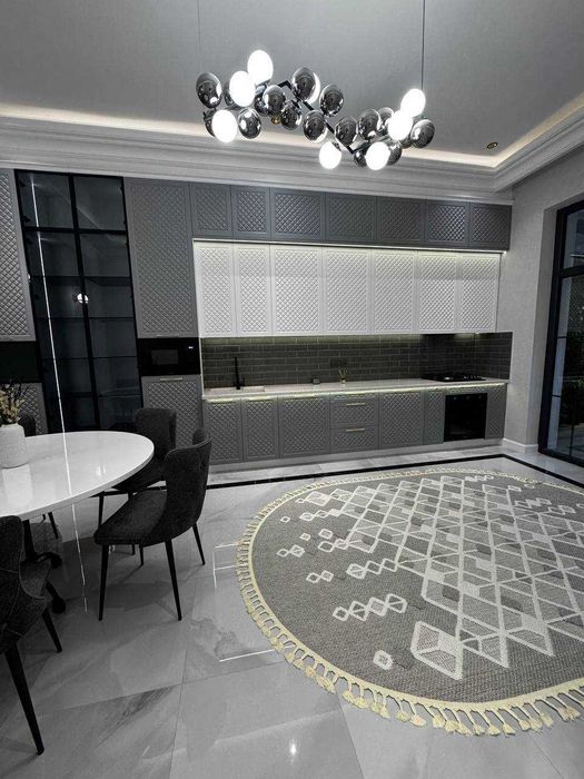 Продаётся дом, М Улугбек, 3 сотки, 370 м2, Ул.Циолковская