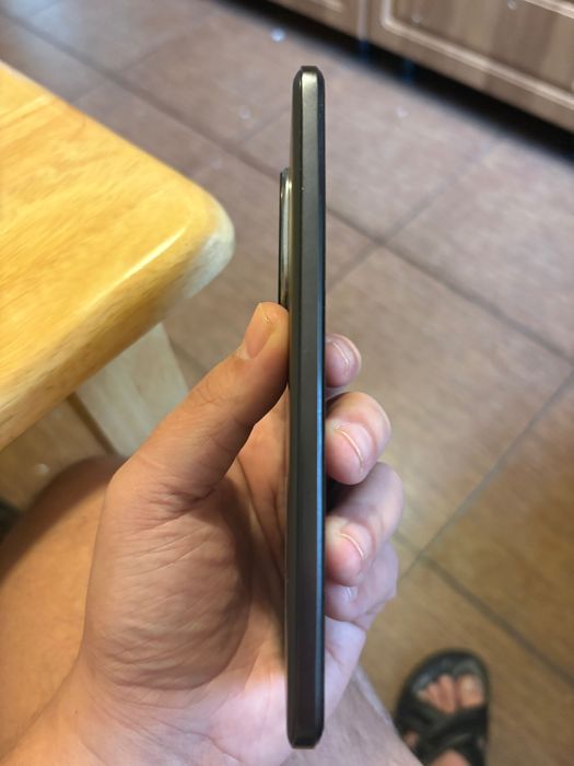 Vând telefon HONOR 200