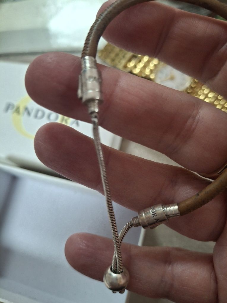 Гривна Pandora , дамска