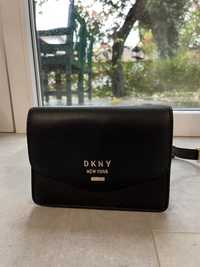 Дамска чанта за кръст DKNY