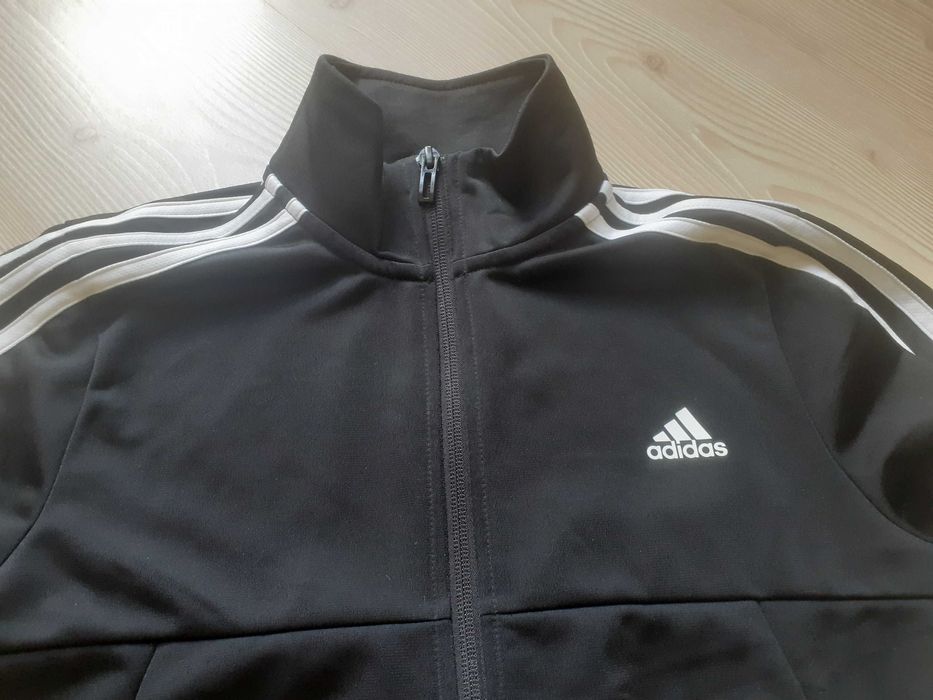 Детско горнище Adidas 152 cм.