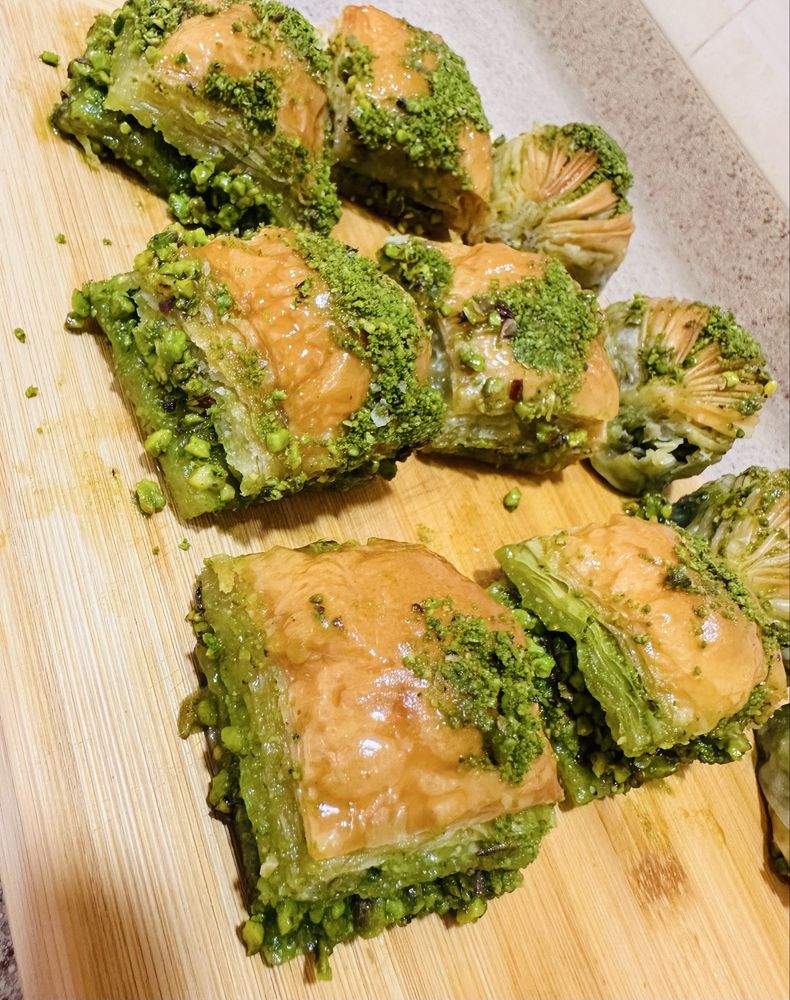Turk pahlavasi,baklava,turk shirinlik,handom pistali,fistashka