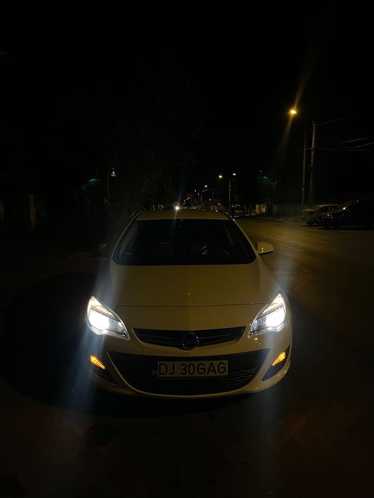 Opel Astra J Facelift