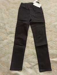 Продам новые женские джинсы 44 размера с тонким начесом