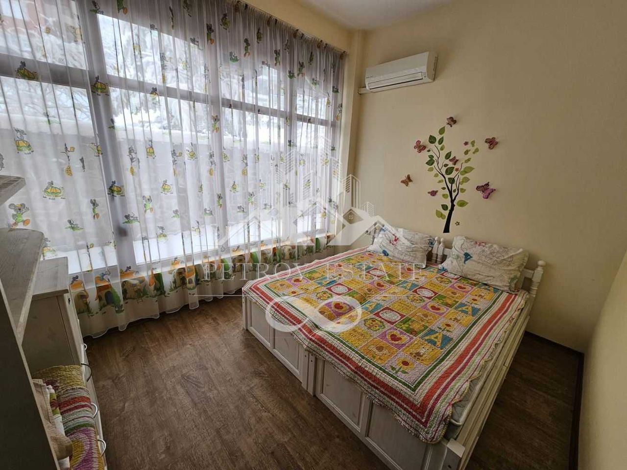 Продава се Тристаен апартамент в Велинград - 107 кв.м за 1414 €/кв.м - Снимка #4